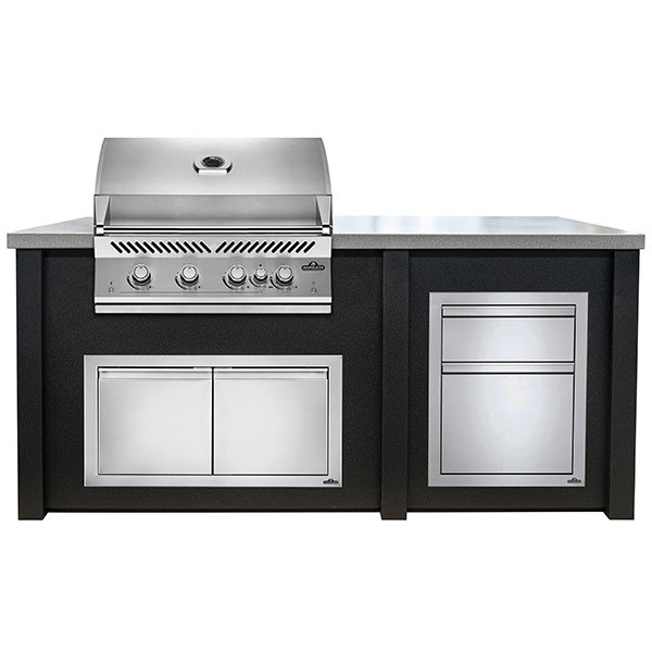 Bring the Bistro Home: Discover the Ambiance® Bistro Outdoor Kitchen Island