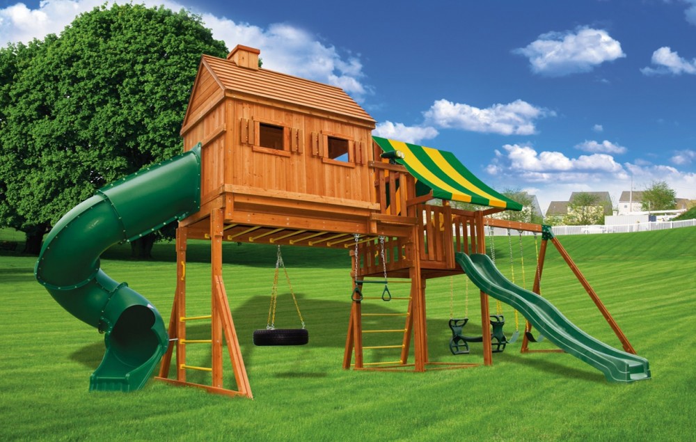 How Old Should My Kids Be for Their First Swing Set 